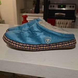 Ariat Blue Quilted Slippers with Cream Lining